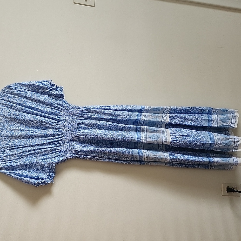 Seven Islands Deep V Neck Floral Blue Patterned Maxi Dress Puff Sleeve Ruffles - Picture 4 of 4